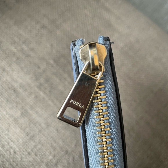 Furla leather light blue continental wallet - Picture 7 of 7